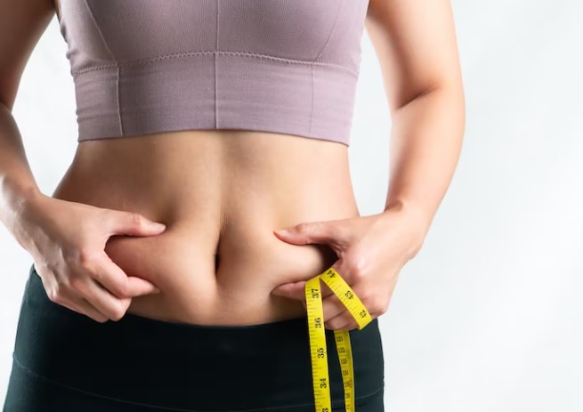 Perder barriga: o que realmente funciona para melhorar a sua forma?