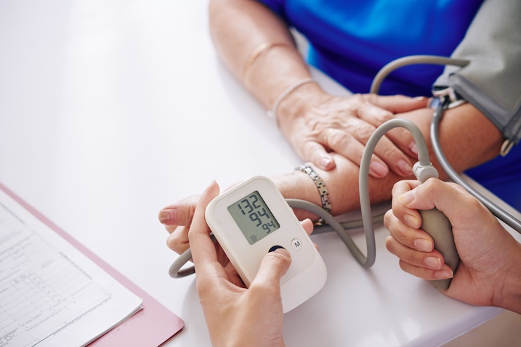 Hipertensão: conheça os genéricos que cuidam da sua pressão alta sem pesar no bolso
