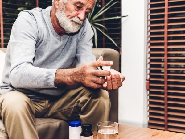 Remédios Caseiros e Científicos para Aliviar os Sintomas da Artrite