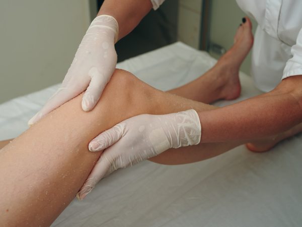 Soluções naturais e medicamentosas para melhorar a circulação sanguínea nas pernas